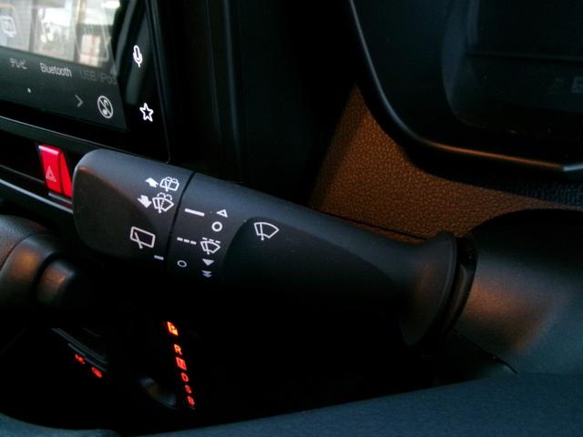 ルーミー Ｘ　スマートアシスト　ディスプレイオーディオ　フルセグテレビ　Ｂｌｕｅｔｏｏｔｈ　ＵＳＢ　バックカメラ　両側スライド片側パワースライドドア　オートライト　オートハイビーム　電動格納ミラー　プッシュスタート（17枚目）