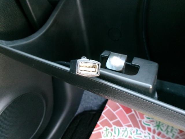 キャロル GS 社外ディスプレイオーディオ Bluetooth USB DVD CD バックモニター 運転席シートヒーター オートライト ハイビームアシスト 電動格納ミラー アイドリングストップ キーレスエントリー(12枚目)