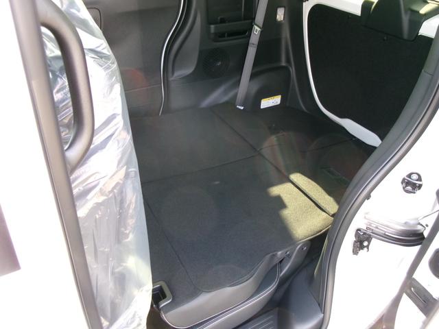 Ｎ－ＢＯＸカスタム ターボコーディネートスタイル　ホンダセンシング　ナビ装着用スペシャルパッケージ　両側パワースライドドア　前席シートヒーター　電動パーキング・ホールド機能　電動格納ミラー　ロールサンシェード　シートバックテーブル（59枚目）