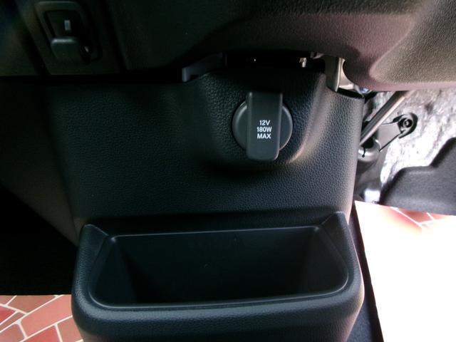 Ｎ－ＢＯＸカスタム ターボ　ホンダセンシング　ナビ装着用スペシャルパッケージ　四輪駆動　両側パワースライドドア　電動パーキング・ホールド機能　前席シートヒーター　電動格納ミラー　ロールサンシェード　シートバックテーブル（13枚目）