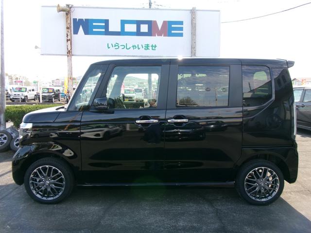 Ｎ－ＢＯＸカスタム ターボ　ホンダセンシング　ナビ装着用スペシャルパッケージ　四輪駆動　両側パワースライドドア　電動パーキング・ホールド機能　前席シートヒーター　電動格納ミラー　ロールサンシェード　シートバックテーブル（27枚目）