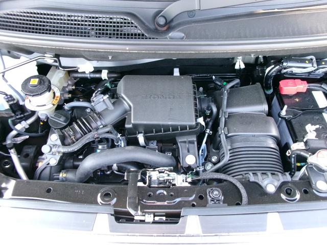 Ｎ－ＢＯＸカスタム ターボ　ホンダセンシング　ナビ装着用スペシャルパッケージ　四輪駆動　両側パワースライドドア　電動パーキング・ホールド機能　前席シートヒーター　電動格納ミラー　ロールサンシェード　シートバックテーブル（30枚目）