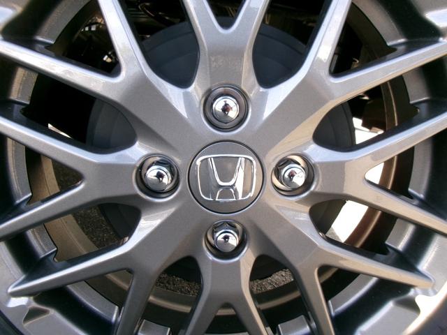 Ｎ－ＢＯＸカスタム ターボ　ホンダセンシング　ナビ装着用スペシャルパッケージ　四輪駆動　両側パワースライドドア　電動パーキング・ホールド機能　前席シートヒーター　電動格納ミラー　ロールサンシェード　シートバックテーブル（46枚目）