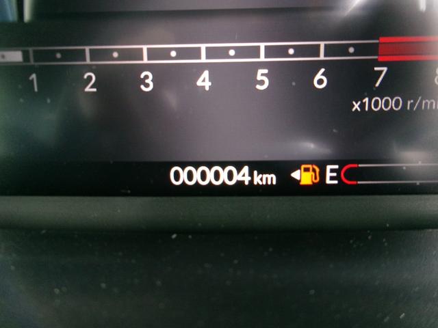 Ｎ－ＢＯＸカスタム ターボ　ホンダセンシング　ナビ装着用スペシャルパッケージ　四輪駆動　両側パワースライドドア　電動パーキング・ホールド機能　前席シートヒーター　電動格納ミラー　ロールサンシェード　シートバックテーブル（61枚目）