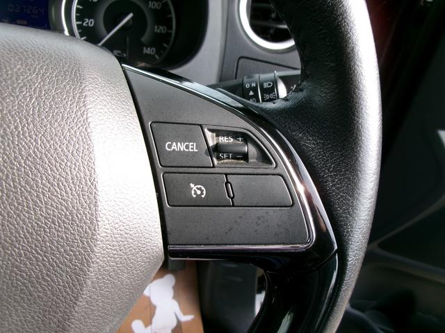 長距離に大活躍のオートクルーズコントロールになります。１度使ってしまうと手放せなくなる快適装備です。ぜひ体感してください。