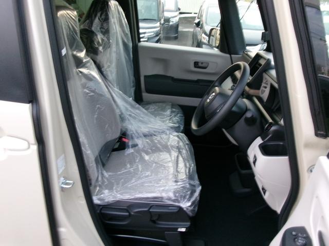 Ｎ－ＢＯＸ ファッションスタイル　ホンダセンシング　ナビ装着用スペシャルパッケージ　２トーン　両側パワースライドドア　ロールサンシェード　シートバックテーブル　左右独立リアセンターアームレスト　前席シートヒーター　プッシュスタート（47枚目）