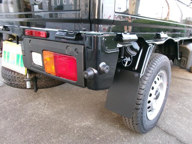 ハイゼットトラック スタンダード 農用スペシャル スマートアシスト パートタイム4WD CVT オートライト ハイビームアシスト 荷台ライト ラジオ エアコン パワーステアリング 運転席エアバッグ 助手席エアバッグ デフロック 4枚リーフスプリング(26枚目)