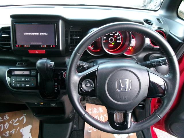 Ｎ－ＢＯＸカスタム ２トーンカラースタイル　Ｇ・Ｌパッケージ　ワンオーナー　両側スライド　片側パワースライドドア　社外ナビ　ワンセグテレビ　ＣＤ　ＳＤ　オートライト　フォグランプ　アイドリングストップ　電動格納ミラー　ベンチシート　盗難防止システム（2枚目）