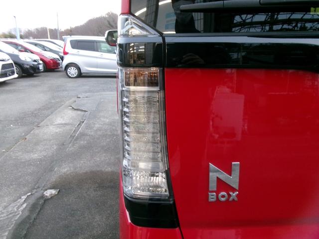Ｎ－ＢＯＸカスタム ２トーンカラースタイル　Ｇ・Ｌパッケージ　ワンオーナー　両側スライド　片側パワースライドドア　社外ナビ　ワンセグテレビ　ＣＤ　ＳＤ　オートライト　フォグランプ　アイドリングストップ　電動格納ミラー　ベンチシート　盗難防止システム（43枚目）