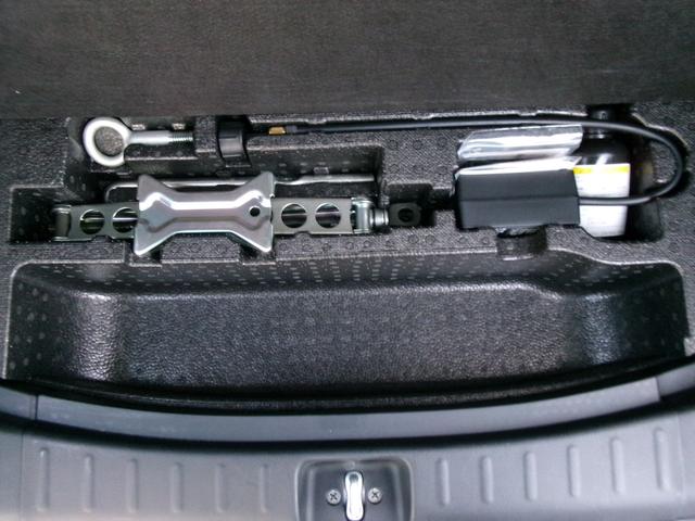 Ｎ－ＢＯＸカスタム ２トーンカラースタイル　Ｇ・Ｌパッケージ　ワンオーナー　両側スライド　片側パワースライドドア　社外ナビ　ワンセグテレビ　ＣＤ　ＳＤ　オートライト　フォグランプ　アイドリングストップ　電動格納ミラー　ベンチシート　盗難防止システム（55枚目）