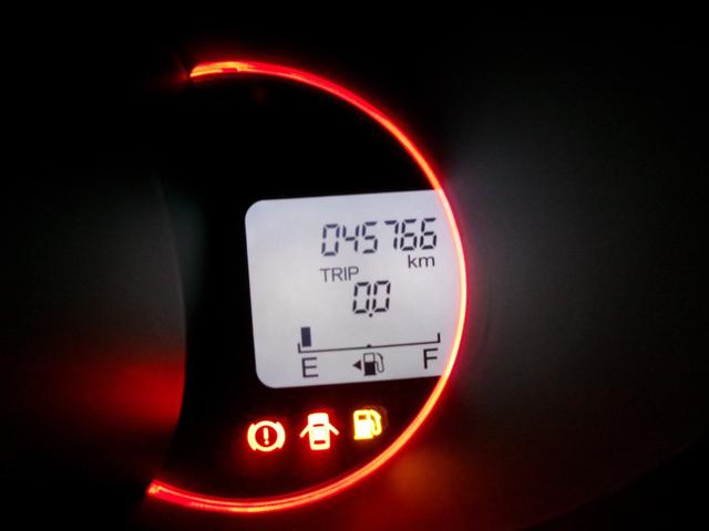 Ｎ－ＢＯＸカスタム ２トーンカラースタイル　Ｇ・Ｌパッケージ　ワンオーナー　両側スライド　片側パワースライドドア　社外ナビ　ワンセグテレビ　ＣＤ　ＳＤ　オートライト　フォグランプ　アイドリングストップ　電動格納ミラー　ベンチシート　盗難防止システム（59枚目）