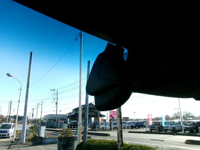 Ｎ－ＢＯＸカスタム Ｌ　ホンダセンシング　前後ドライブレコーダー　純正ナビ　テレビ　ＣＤ　ＤＶＤ　ＵＳＢ　Ｂｌｕｅｔｏｏｔｈ　バックモニター　ＥＴＣ　電動パーキング・ホールド付　両側パワースライドドア　前席シートヒーター（3枚目）