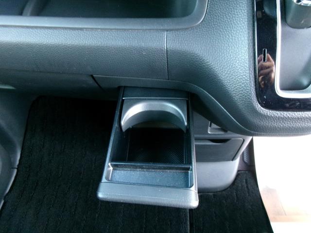 Ｎ－ＢＯＸカスタム Ｇ・Ｌホンダセンシング　ホンダセンシング　前後ドライブレコーダー　ナビ　フルセグテレビ　ＣＤ　ＤＶＤ　ＵＳＢ　Ｂｌｕｅｔｏｏｔｈ　ＥＴＣ　バックモニター　充電ソケット　ロールサンシェード　電動格納ミラー　前席シートヒーター（16枚目）