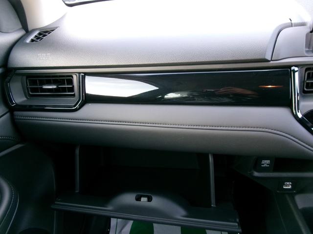 WR-V Z+ ブラックスタイル ホンダセンシング ナビ装着用SPパッケージ バックモニター 純正アルミホイール パドルシフト 充電ソケット 電動格納ミラー アダプティブクルーズコントロール LEDヘッドライト フォグランプ(8枚目)