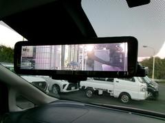 �ǥ����륤��ʡ��ߥ顼���Ѻ�ʪ�ʤɤǤ�������줬���ʥ롼��ߥ顼�θ����볦�򥯥ꥢ���ݤ��ޤ�������ξ����˴ؤ�餺����ξ�����ˤ��륫���β�����롼��ߥ顼�˱Ǥ��Ф��ޤ��� 3