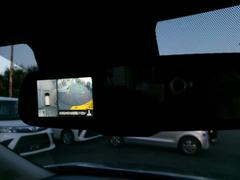 �������̷���˥����ۥ���ޤ������鸫�������Ƥ��뤫�Τ褦�ˡ�ľ��Ū�˼��Ϥξ������İ��Ǥ��������̷���˥������������Ǥ���֤Ǥ���Ϥ������ǳ�ǧ�Ǥ��ޤ��� 3