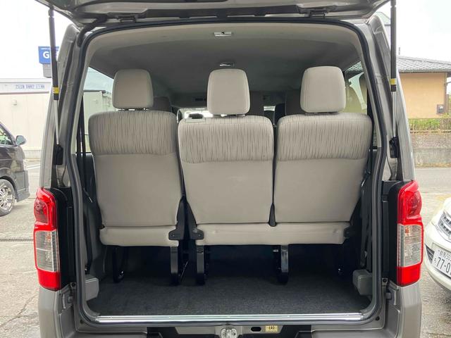 NV350キャラバンワゴン ドライブレコーダー ETC ナビ TV 電動スライドドア オートライト スマートキー 電動格納ミラー AT CD USB ミュージックプレイヤー接続可 Bluetooth エアコン パワーステアリング(19枚目)