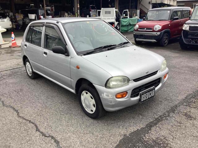 ヴィヴィオ ｅｍ　マニュアル車　パワーウィンドウ　平成６年式（4枚目）