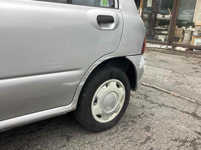 ヴィヴィオ ｅｍ　マニュアル車　パワーウィンドウ　平成６年式（41枚目）
