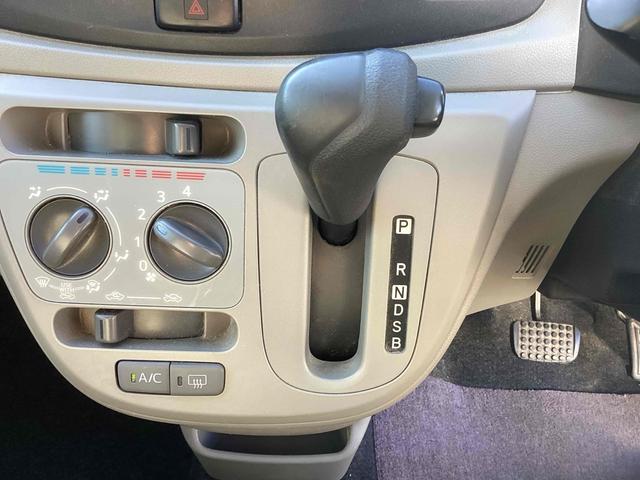 ミライース Ｌｆ　スマートセレクションＳＡ　衝突被害軽減システム　キーレスエントリー　アイドリングストップ　ＣＶＴ　ＡＢＳ　ＥＳＣ　ＣＤ　エアコン　パワーステアリング　パワーウィンドウ（4枚目）