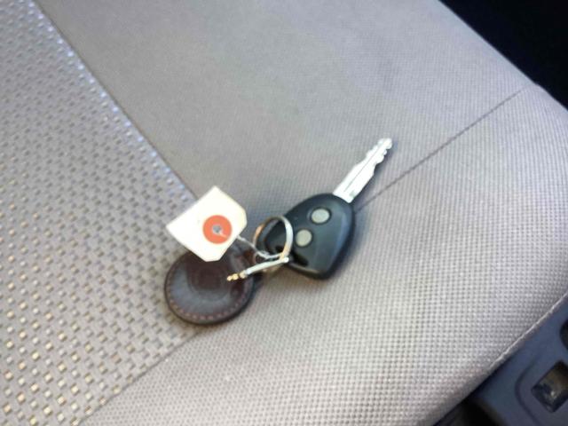 ミライース Ｌｆ　スマートセレクションＳＡ　衝突被害軽減システム　キーレスエントリー　アイドリングストップ　ＣＶＴ　ＡＢＳ　ＥＳＣ　ＣＤ　エアコン　パワーステアリング　パワーウィンドウ（6枚目）