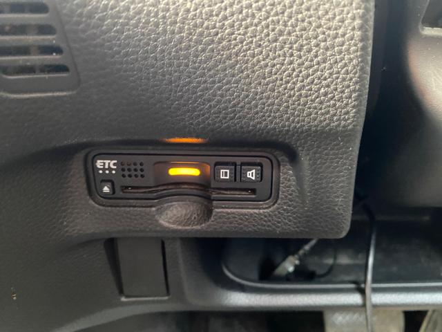 Ｎ－ＢＯＸカスタム Ｇ・ＥＸターボホンダセンシング　ナビＴＶ　バックカメラ　Ｂｌｕｅｔｏｏｔｈ　ＥＴＣ　ホンダセンシング　両側パワースライド　ハーフレザーシート（10枚目）