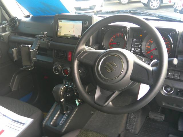 ジムニー ＸＬ　４ＷＤ　オートマ　ナビＴＶ　バックカメラ　社外マフラー　グリル　１オーナー（9枚目）