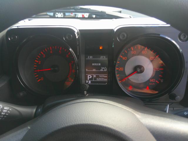 ジムニー ＸＬ　４ＷＤ　オートマ　ナビＴＶ　バックカメラ　社外マフラー　グリル　１オーナー（12枚目）