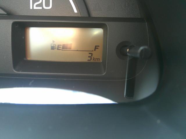 キャリイトラック KCエアコン・パワステ 4WD 届出済み未使用車(12枚目)