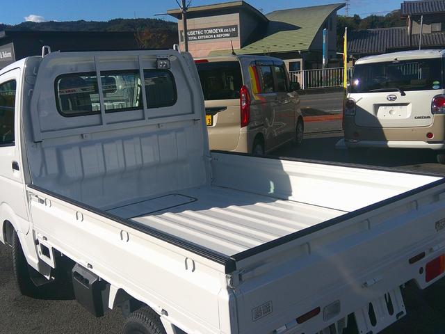キャリイトラック KCエアコン・パワステ農繁仕様 4WD 届け出済み未使用車(7枚目)