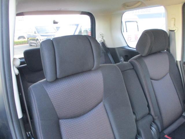 セレナ ハイウェイスター(10枚目)