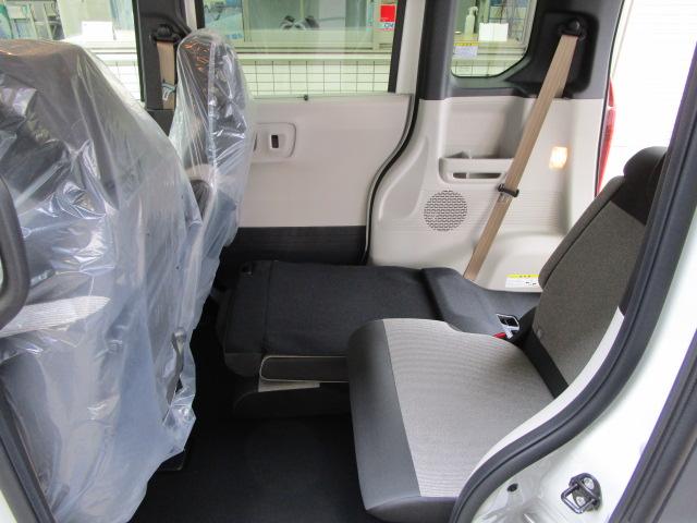 N-BOX ベースグレード 4WD メーカーオプション右(両側)電動スライドドア/後席用シートバックテーブル/後席用アームレスト/オートリトラミラー オプション色 衝突軽減ブレーキ メーカー保証継承渡し 届出済未使用車(30枚目)