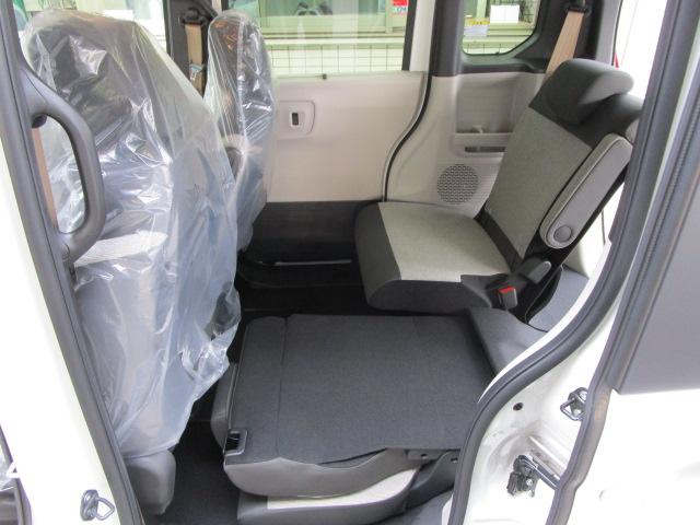 N-BOX ベースグレード 4WD メーカーオプション右(両側)電動スライドドア/後席用シートバックテーブル/後席用アームレスト/オートリトラミラー オプション色 衝突軽減ブレーキ メーカー保証継承渡し 届出済未使用車(31枚目)