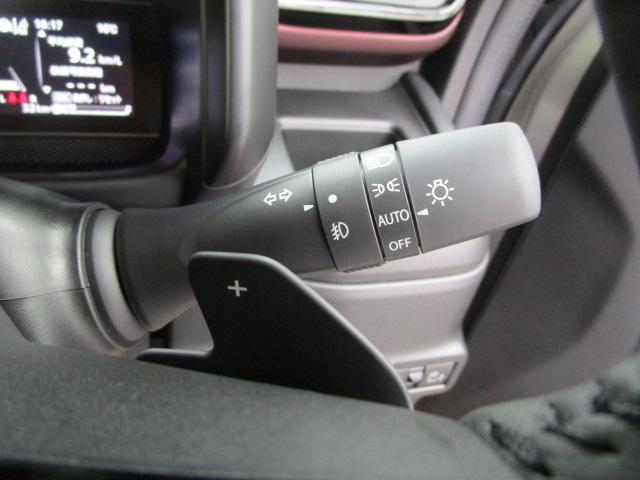 スペーシアカスタム ハイブリッドXSターボ 9インチ全方位モニター付ナビ/全車速追従機能付アダプティブクルーズ/ステアリングヒーター/両側パワースライドドア/衝突軽減ブレーキ メーカー保証継承渡し 届出済未使用車(16枚目)