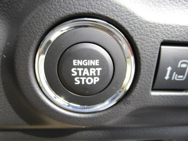 ボタン一発でエンジン始動！キーレスプッシュスタート