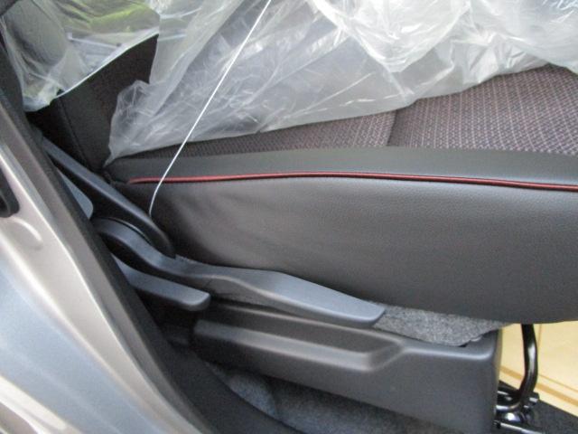 運転席シートリフター