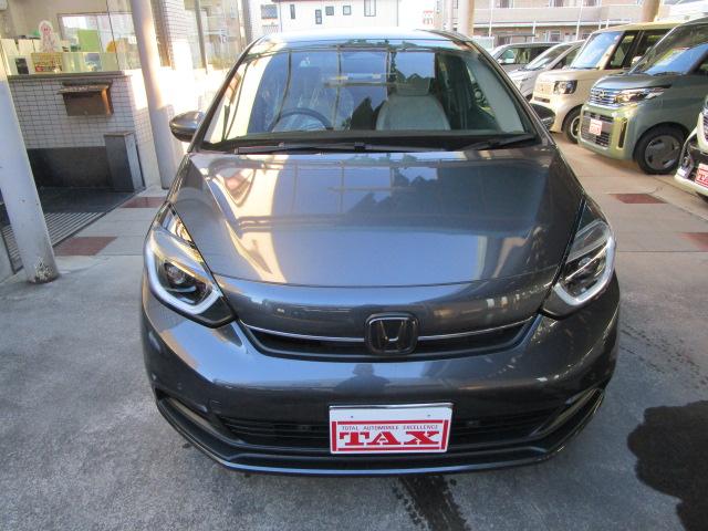 フィット ホーム ホンダセンシング 純正オプション!プレミアムライトグレーインテリア/シートヒーター/モデューロ15インチアルミ/8インチディスプレイオーディオ/ETC アダプティブクルーズコント メーカー保証継承渡し(3枚目)