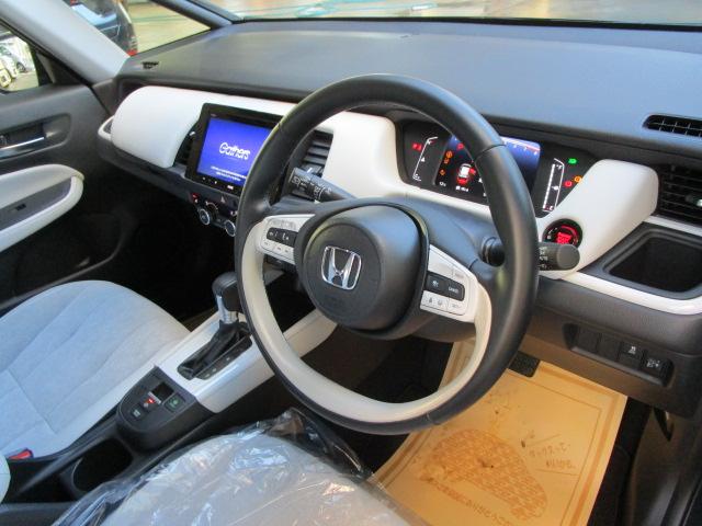 フィット ホーム ホンダセンシング 純正オプション!プレミアムライトグレーインテリア/シートヒーター/モデューロ15インチアルミ/8インチディスプレイオーディオ/ETC アダプティブクルーズコント メーカー保証継承渡し(10枚目)