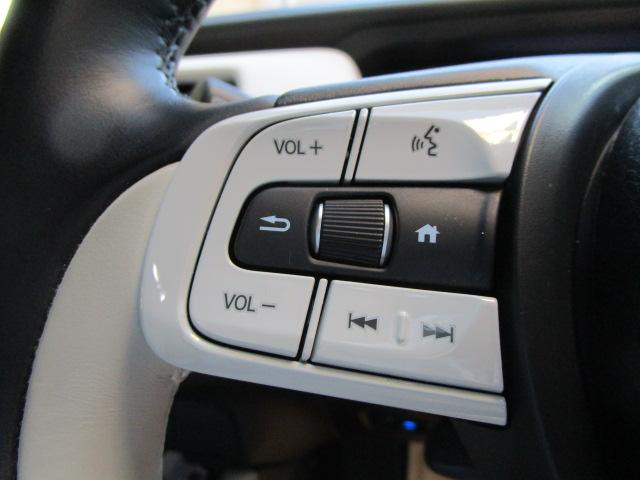 フィット ホーム ホンダセンシング 純正オプション!プレミアムライトグレーインテリア/シートヒーター/モデューロ15インチアルミ/8インチディスプレイオーディオ/ETC アダプティブクルーズコント メーカー保証継承渡し(21枚目)