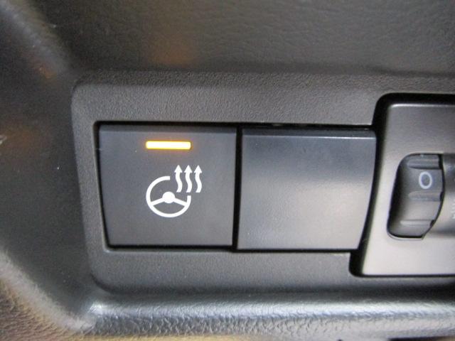 スペーシアギア ハイブリッドＸＺ　ターボ　４ＷＤ　９インチ全方位モニター付ナビ／全車速追従機能付アダプティブクルーズ／ステアリングヒーター／両側パワースライドドア／衝突軽減ブレーキ　２トーン色　メーカー保証継承渡し　届出済未使用車（24枚目）