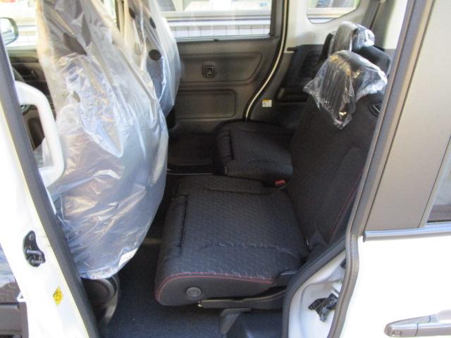 スペーシアギア ハイブリッドＸＺ　ターボ　４ＷＤ　９インチ全方位モニター付ナビ／全車速追従機能付アダプティブクルーズ／ステアリングヒーター／両側パワースライドドア／衝突軽減ブレーキ　２トーン色　メーカー保証継承渡し　届出済未使用車（38枚目）