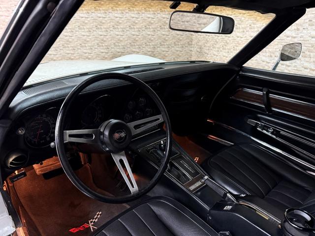 シボレーコルベット スティングレー　４５４ビッグブロックエンジン　エアコン　パワステ（11枚目）