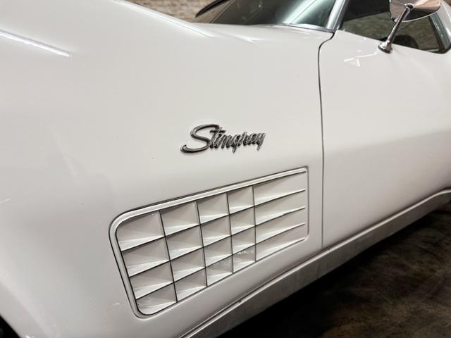 シボレーコルベット スティングレー　４５４ビッグブロックエンジン　エアコン　パワステ（25枚目）