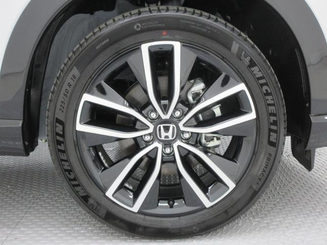 ヴェゼル ｅ：ＨＥＶ　Ｚ・ＰＬａＹパッケージ　登録済み未使用車　４ＷＤ　ホンダセンシング　パノラマルーフ　ホンダコネクトナビ　フルセグＴＶ　スマホ連携　全周囲カメラ　プレミアムオーディオ１０スピーカー　ＥＴＣ２．０　置くだけ充電　パワーバックドア（55枚目）