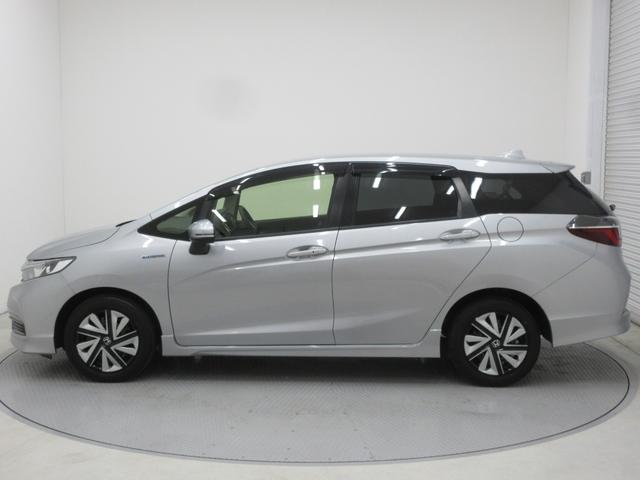 シャトル ハイブリッド ホンダセンシング ホンダセンシング 車線逸脱警報 社外ナビ ブルートゥース AUX端子 バックカメラ ETC ドライブレコーダー クルーズコントロール チップアップシート オートライト オートエアコン プッシュスタート(5枚目)