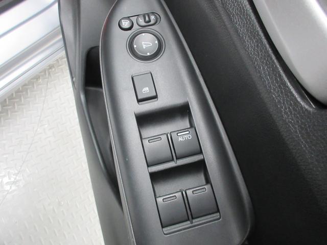 シャトル ハイブリッド ホンダセンシング ホンダセンシング 車線逸脱警報 社外ナビ ブルートゥース AUX端子 バックカメラ ETC ドライブレコーダー クルーズコントロール チップアップシート オートライト オートエアコン プッシュスタート(23枚目)