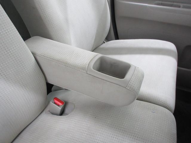 N-BOX C 4WD 両側スライドドア 左右シートヒーター 社外オーディオ CD ブルートゥース AUX端子 USB端子 ベンチシート チップアップシート オートエアコン サイドバイザー プッシュスタート(25枚目)