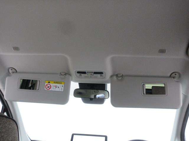 シエンタ ハイブリッドＺ　４ＷＤ　アドバンストパーク　リモコンエンジンスターター　１５インチアルミ　天井サーキュレーター　１０．５インチディスプレイオーディオ　全周囲カメラ　フルセグＴＶ　ＥＴＣ２．０　前後ドラレコ　５人乗り（32枚目）