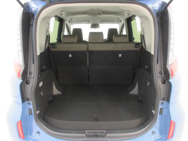 シエンタ ハイブリッドＺ　４ＷＤ　アドバンストパーク　リモコンエンジンスターター　１５インチアルミ　天井サーキュレーター　１０．５インチディスプレイオーディオ　全周囲カメラ　フルセグＴＶ　ＥＴＣ２．０　前後ドラレコ　５人乗り（42枚目）