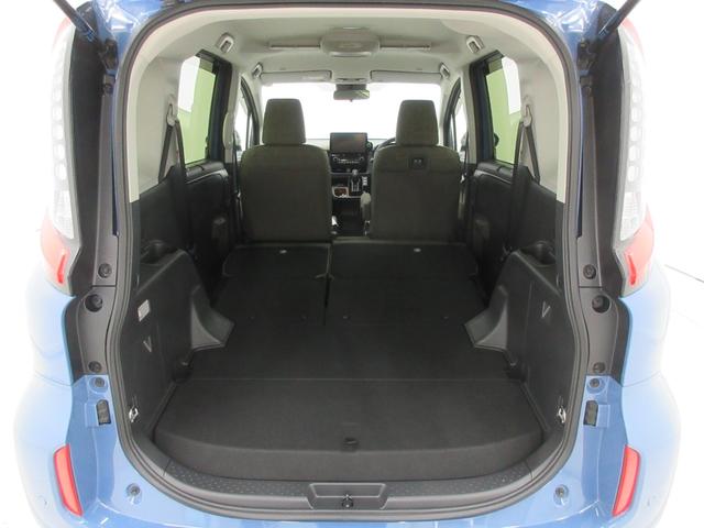 シエンタ ハイブリッドＺ　４ＷＤ　アドバンストパーク　リモコンエンジンスターター　１５インチアルミ　天井サーキュレーター　１０．５インチディスプレイオーディオ　全周囲カメラ　フルセグＴＶ　ＥＴＣ２．０　前後ドラレコ　５人乗り（46枚目）